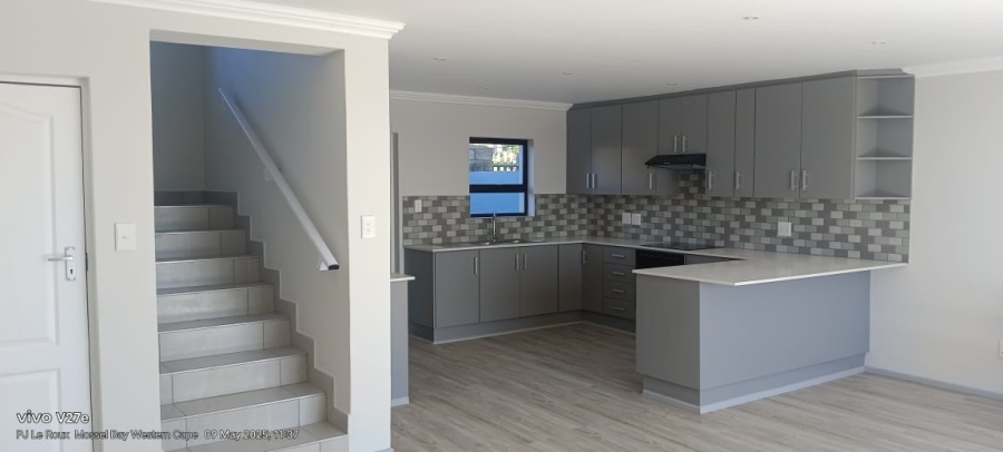 3 Bedroom Property for Sale in Hartenbos Central Western Cape